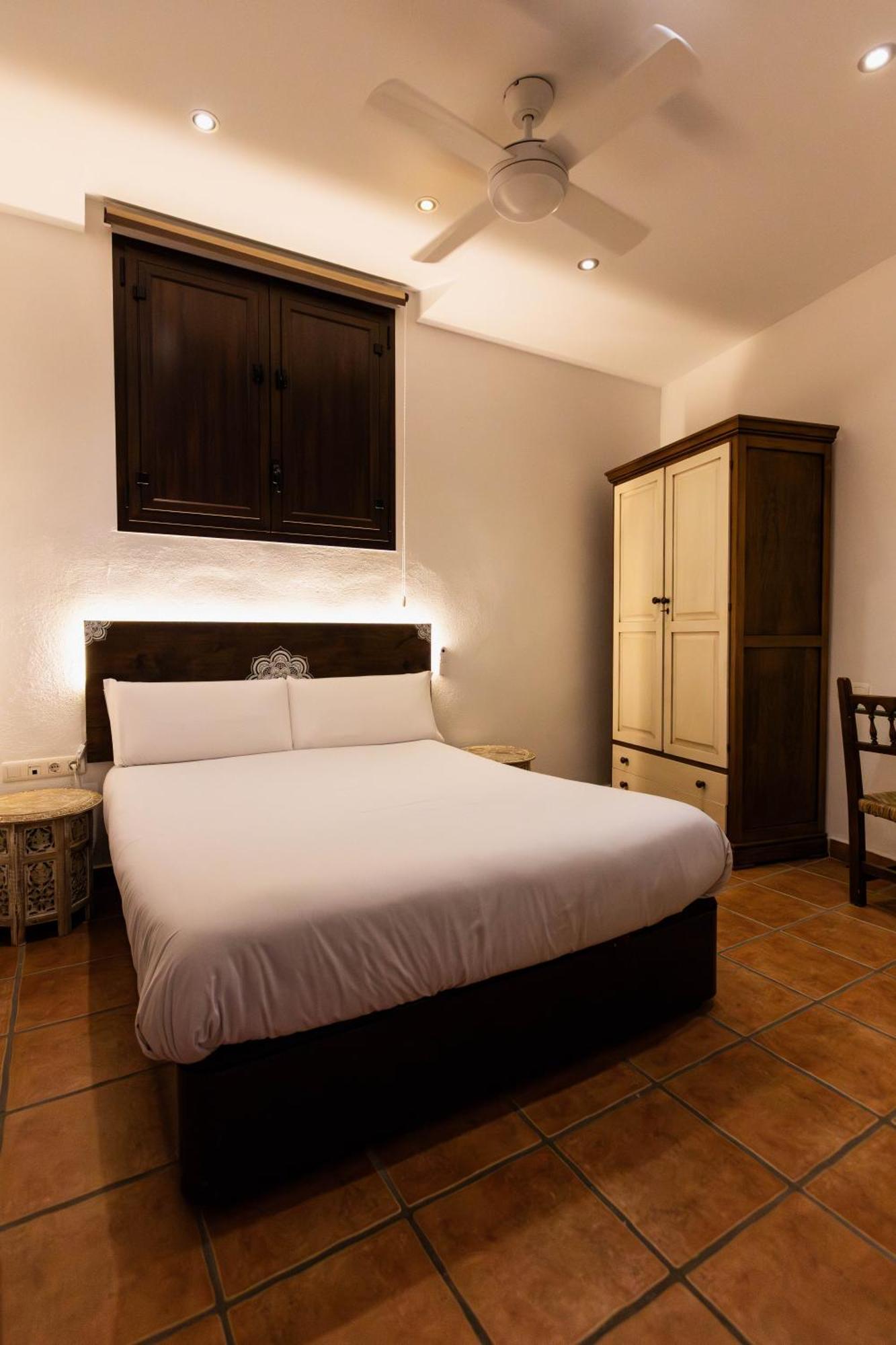 Apartamento Centrico Con Patio Exterior En El Mejor Barrio De Granada El Realejo Экстерьер фото